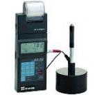 里氏硬度計(jì)具有測(cè)試精度高、體積小、操作容易、攜帶方便，測(cè)量范圍寬的特點(diǎn)。它可將測(cè)得的HL值自動(dòng)轉(zhuǎn)換成布氏、洛氏、維氏、肖氏等硬度值并打印記錄，它還可配置適合于各種測(cè)試場(chǎng)合的配件。