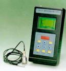 主要有振動測量、時域波形顯示，功率譜分析、故障自動分析四大功能; 測量參數(shù):位移、速度、加速度信號的有效值、單峰值和峰峰值共九個參數(shù).測量范圍:位移：0.03-30mm 速度：0.03-1000mm/s 加速度：0.03-1000m/s2 . 
