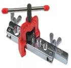 擴(kuò)管器: 擴(kuò)孔直徑范圍從3/16"至5/8"。擴(kuò)孔器由鑄造的擴(kuò)孔支架和呈45?角的鋁制V形擴(kuò)孔組成
