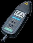測試范圍：光電轉(zhuǎn)速方式：2.5~99,999RPM
接觸轉(zhuǎn)速方式：0.5~19,999RPM
接觸線速方式：0.05~1,999.9m/min
分辨率：
光電轉(zhuǎn)速：0.01RPM(2.5~999.99RPM) 　　　　　0.1RPM(1,000~9,999.9RPM) 
　　　　　1RPM(10,000RPM以上)
接觸轉(zhuǎn)速：0.01RPM(0.5~999.99RPM) 
　　　　　0.1RPM(1,000~9,999.9RPM) 
　　　　　1RPM(10,000RPM以上)
接觸線速：0.01m/min(0.05~99.99m/min)
　　　　　0.1m/min(100m/min以上)
準(zhǔn)確度：± (0.05%+1個字) 
采樣時間：0.5秒(120RPM以上) 
量程選擇：自動切換
電源：3x1.5V AAA電池
工作電流：最大45mA