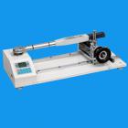 功能：
ANJ扭矩扳手檢定儀是檢定扭矩扳子、據(jù)矩起子的專用設(shè)備，主要用于檢測(cè)各種
定力式扭力板手，數(shù)顯式扭力板手、預(yù)置式扭力板手、扭力起子、螺絲刀和各種涉及
擰緊力的儀器和產(chǎn)品。廣泛應(yīng)用于電氣制造、機(jī)械制造、汽車輕工和專業(yè)科研和檢測(cè)行業(yè)。
