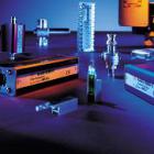 產(chǎn)品描述 


該部分通信線防雷器主要應(yīng)用范圍：

電話信號(hào)線、數(shù)據(jù)專線、同軸信號(hào)線、以太網(wǎng)信號(hào)線以及天饋線等。

用于防止雷電電流通過信號(hào)線侵入設(shè)備造成損壞。